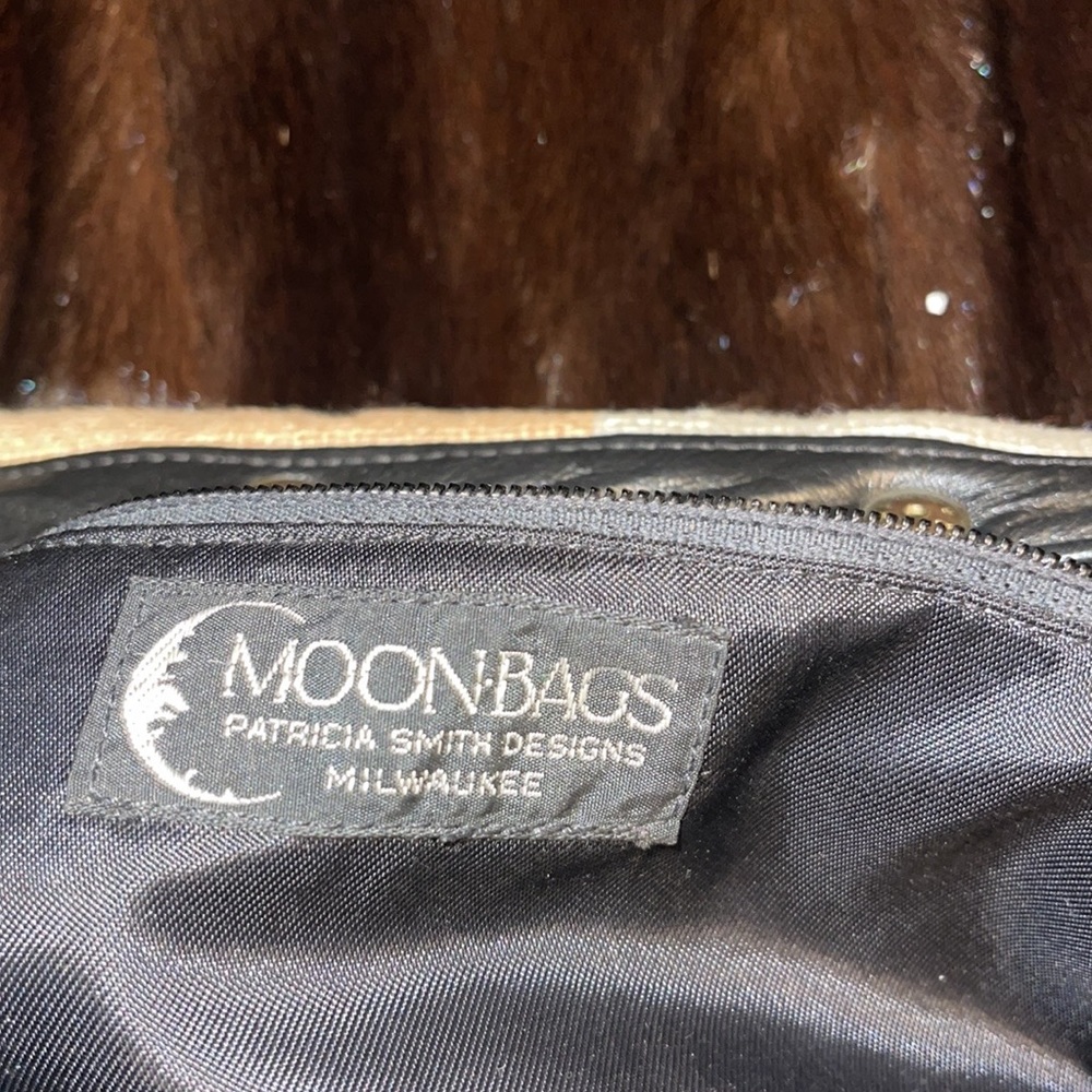 Handbag - Picture 5 of 5
